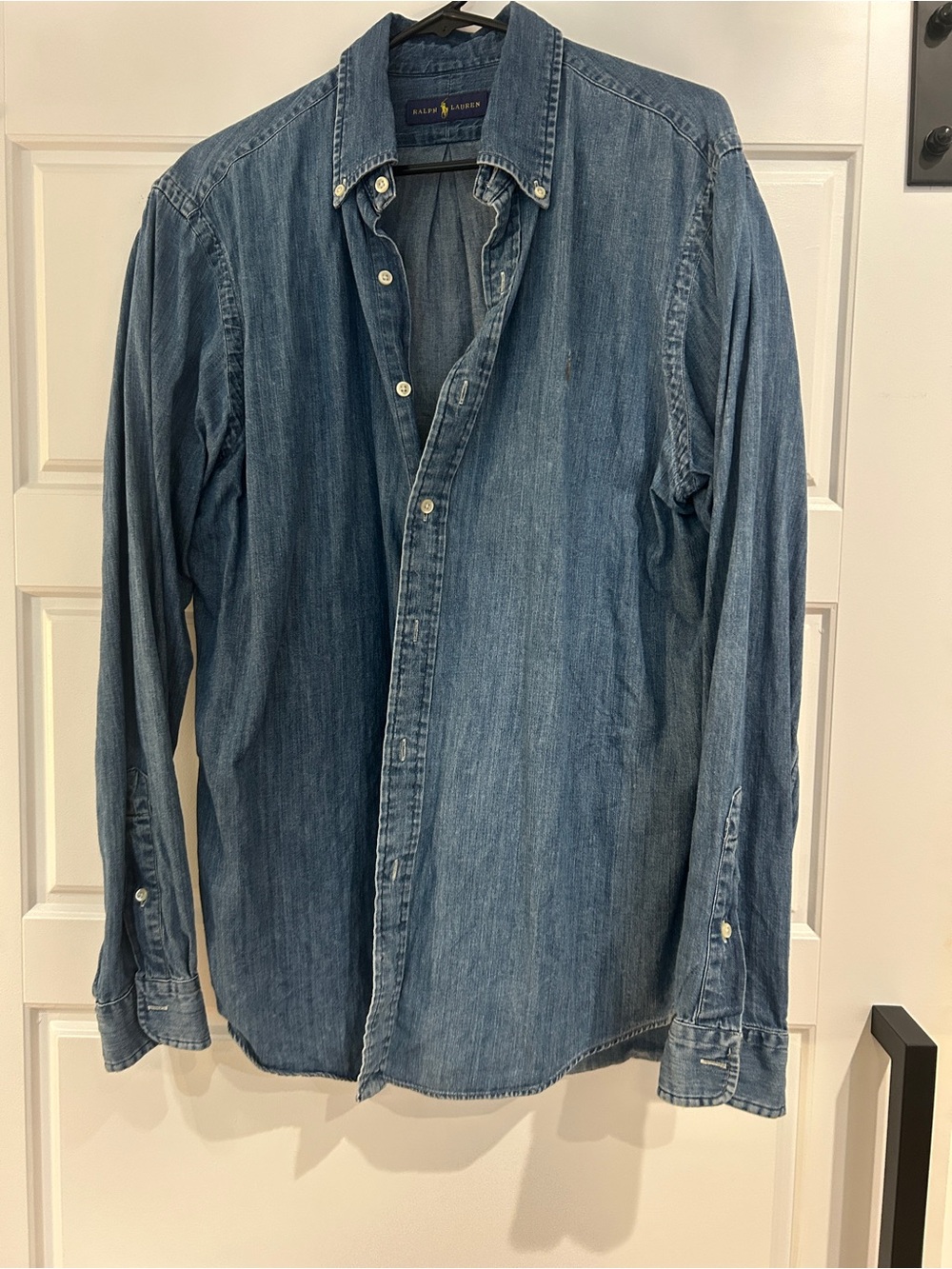 Ralph Lauren Men's Light Blue Denim Button-Down Shirt